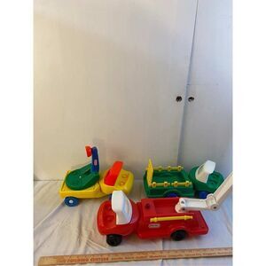 Little tikes vehicle lot 80’s lot made in USA